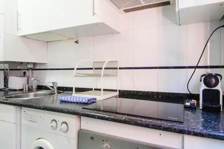 Bright & Spacious- City Center- 2Rooms-2Bathrooms 마드리드 외부 사진