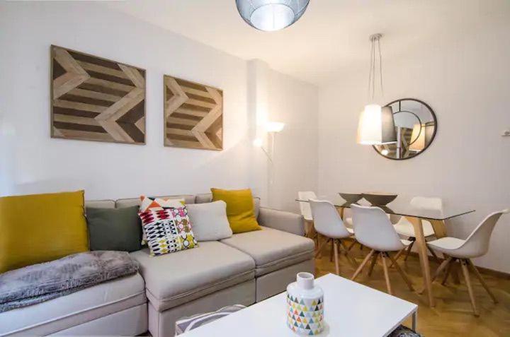 Bright & Spacious- City Center- 2Rooms-2Bathrooms 마드리드 외부 사진