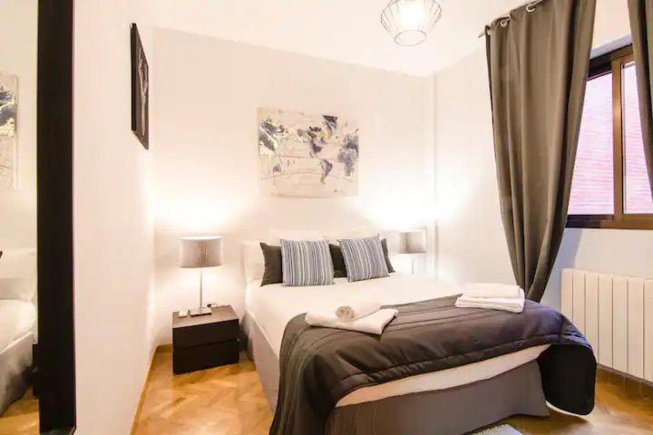 Bright & Spacious- City Center- 2Rooms-2Bathrooms 마드리드 외부 사진